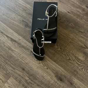 Pelle Moda Dress Sandals in Pewter Silk with Rhinestones. Size 6.5.